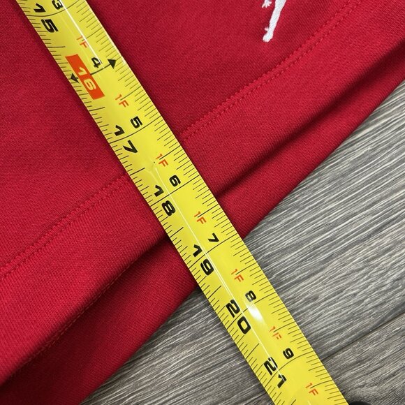Jordan Fleece Shorts Size Small Mens Red Brooklyn Standard Fit $52 - Picture 3 of 11